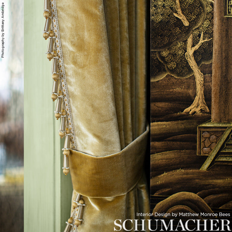 Venetian silk velvet | Topaz