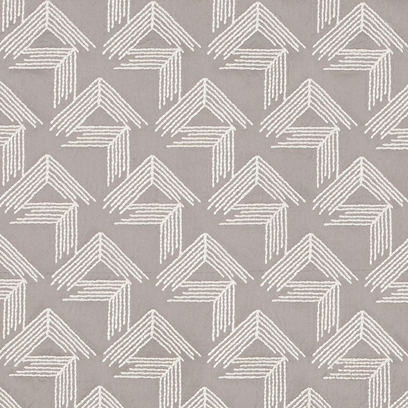 V step | Pale grey