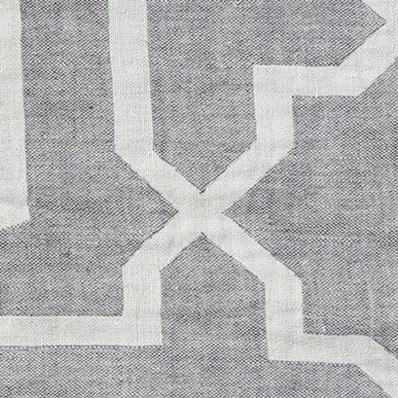 Arabesque maze sheer | Grey