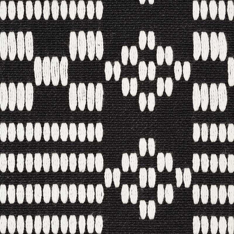 Wilson embroidery | Black