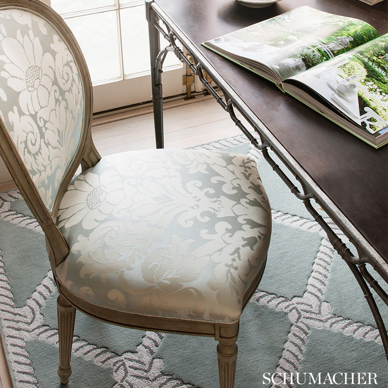 Chateau silk damask | Springtime