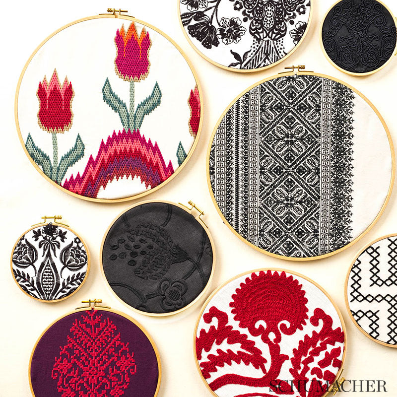 Full bloom embroidery | Ink