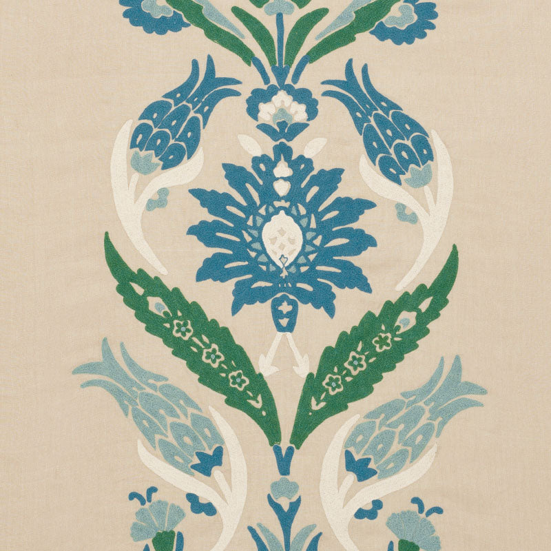 Anagada embroidery | Peacock
