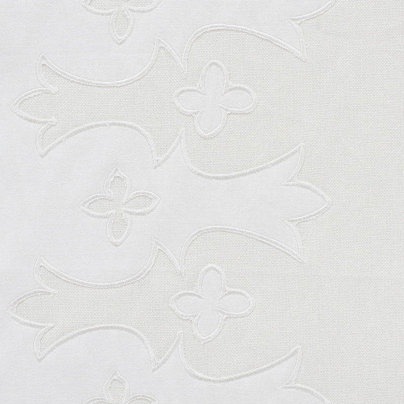 Bergama | White & ivory
