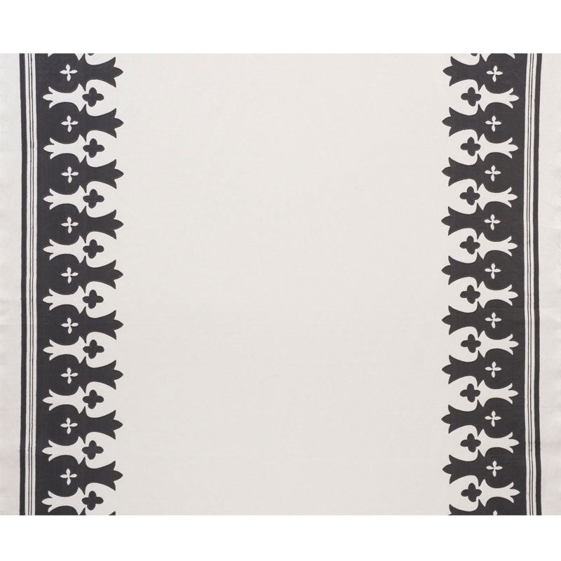 Bergama | Carbon & ivory