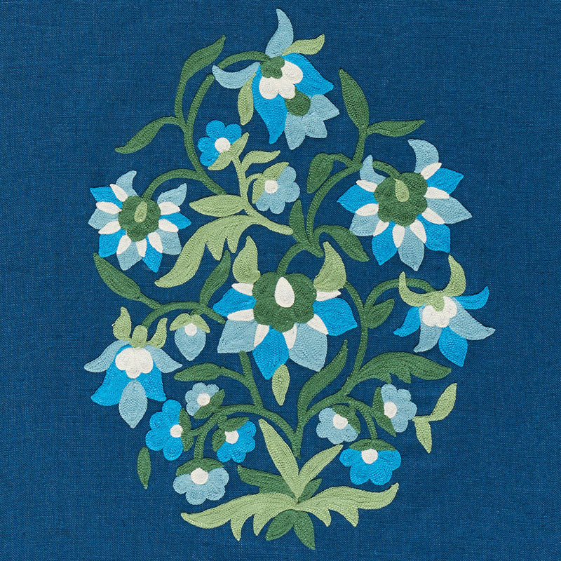 Antalya medallion embroidery | Aegean