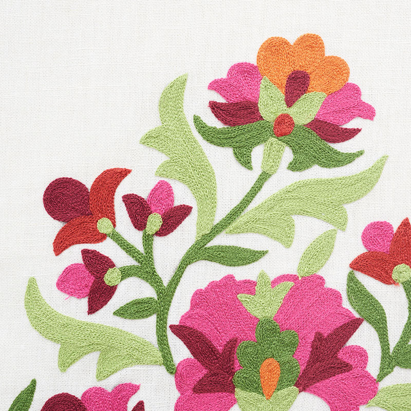 Antalya medallion embroidery | Garnet
